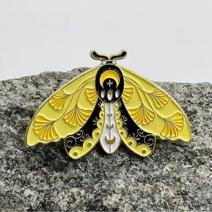 BUTTERFLY Moth Brooch Lapel Pin Boho Flower Insect Enamel Gold Tone Jewelry #B